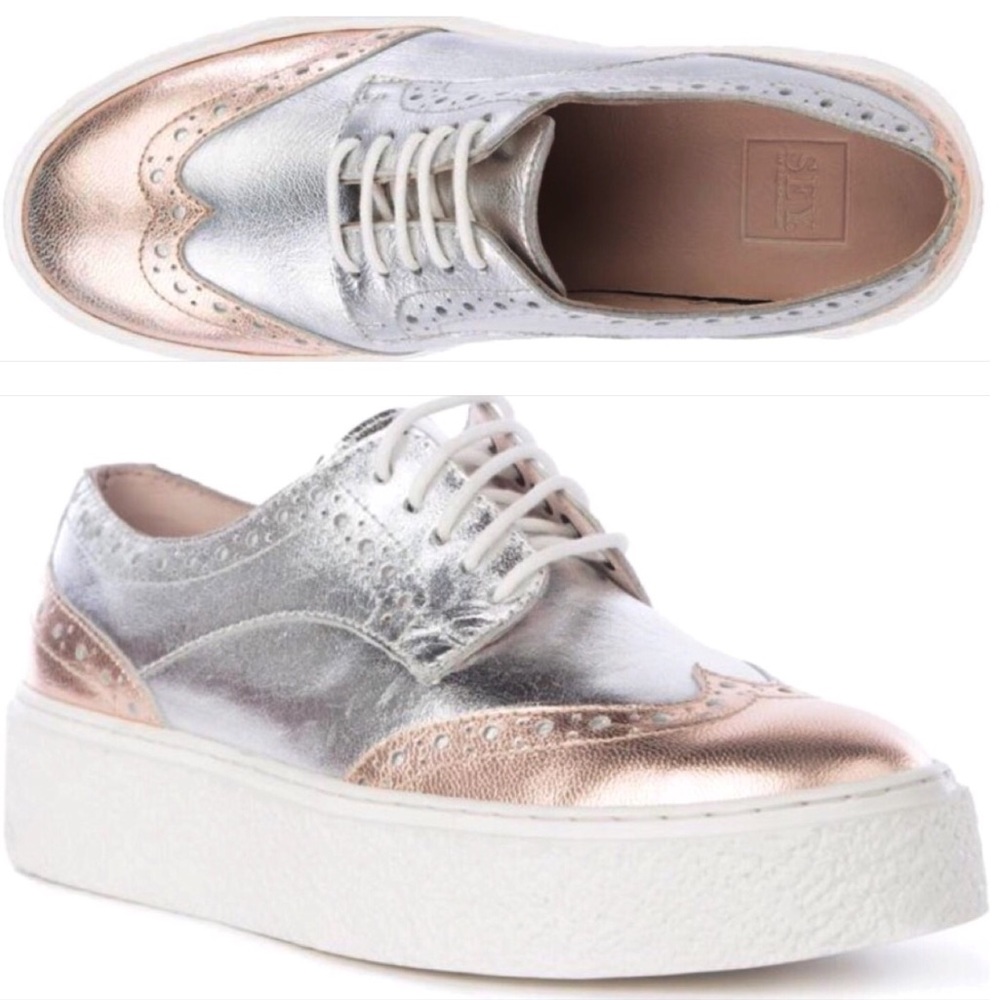 🎉FREE SHIPPING🎉Rose gold leather oxford sneakers